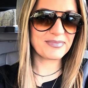 Meet your Posher, Suzanne